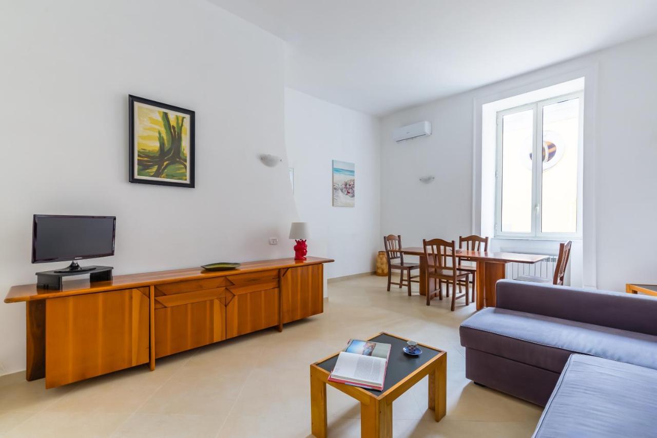 Orsola Comfort House By Napoliapartments Exterior foto